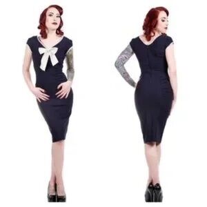 Stop Staring Newport 1950s Wiggle Dress